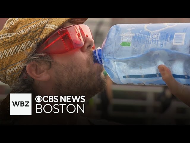 ⁣Boston bakes under high heat and humidity