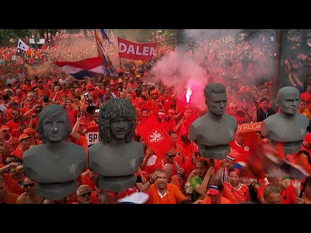 ⁣Orange tide, the Dutch wave in Dortmund