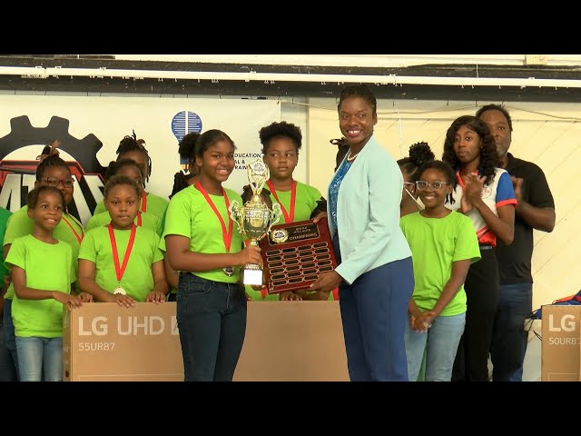 Christ Church Girls win Battle of the Bots