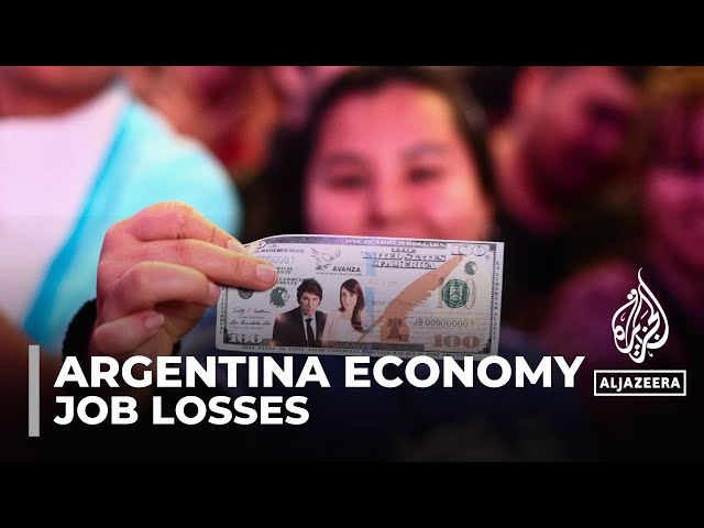 Thousands lose jobs as Argentina's economy struggles