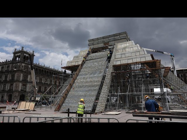 Chichén Itzá Llega al Zócalo de la CDMX: Aquí los Horarios del Show Nocturno