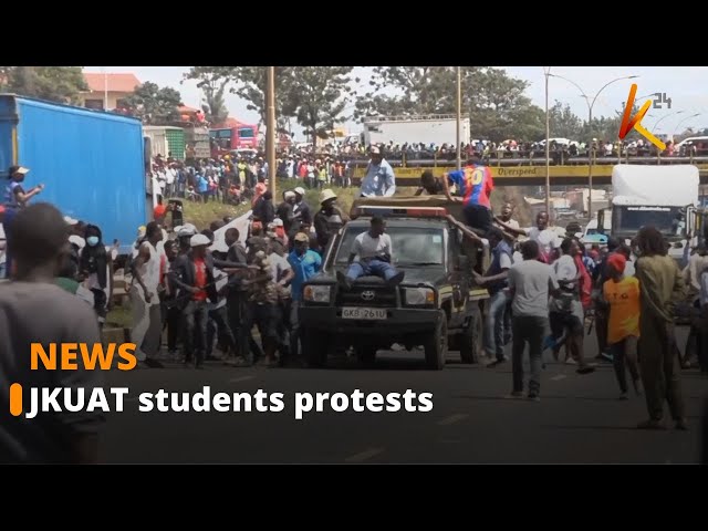 ⁣JKUAT students stage protest outside Juja police station