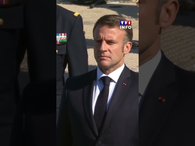 14 juillet : La Marseillaise est jouée par la Garde républicaine