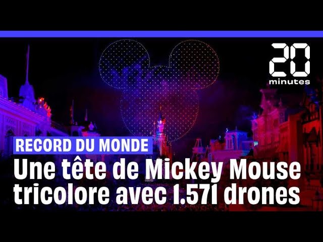 Record du monde : Disney réalise une tête de Mickey Mouse avec 1571 drones #shorts