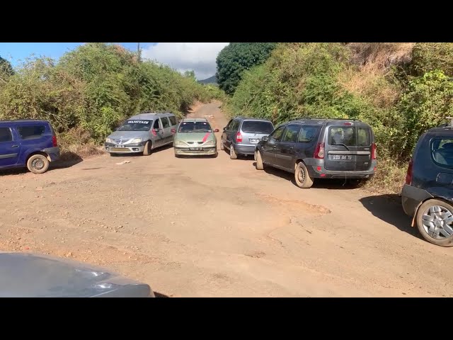 ⁣Grève des chauffeurs des transports en commun à Ngazidja