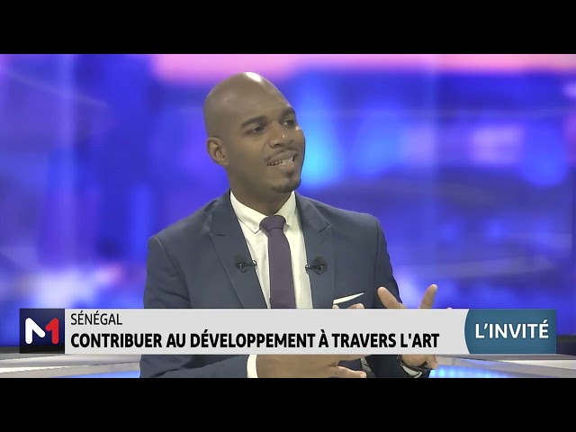 ⁣Sénégal : contribuer au développement à travers l´art. Lecture Yoro Fall