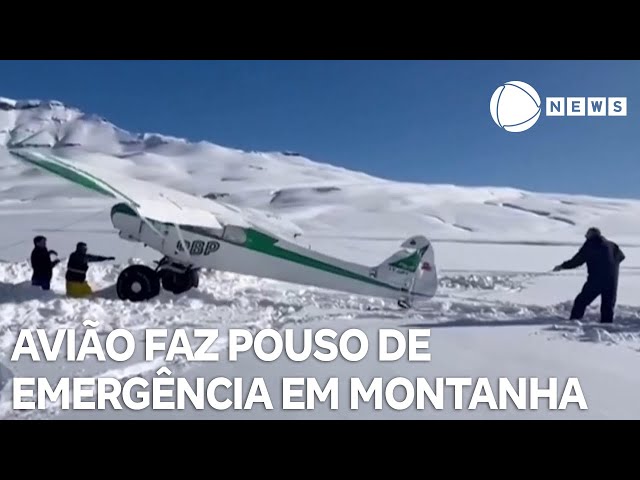 Avião faz pouso de emergência em montanha na Argentina