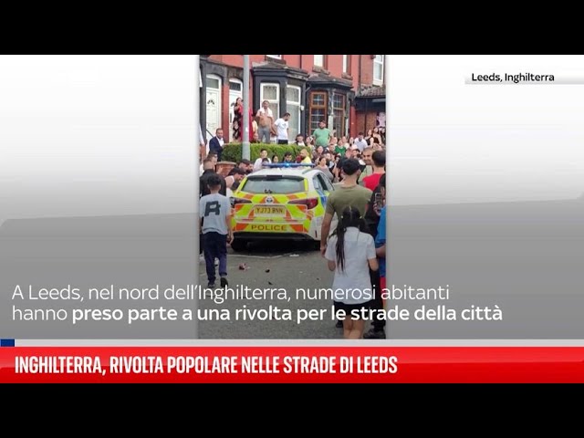 ⁣Inghilterra, rivolta popolare nelle strade di Leeds