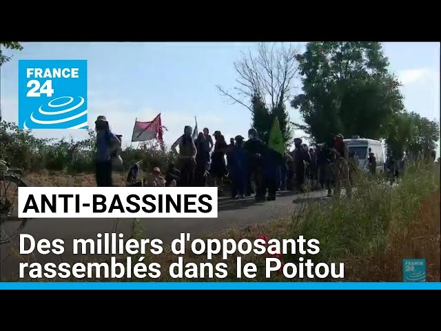 ⁣Manifestation anti-bassines : des milliers d'opposants rassemblés dans le Poitou • FRANCE 24