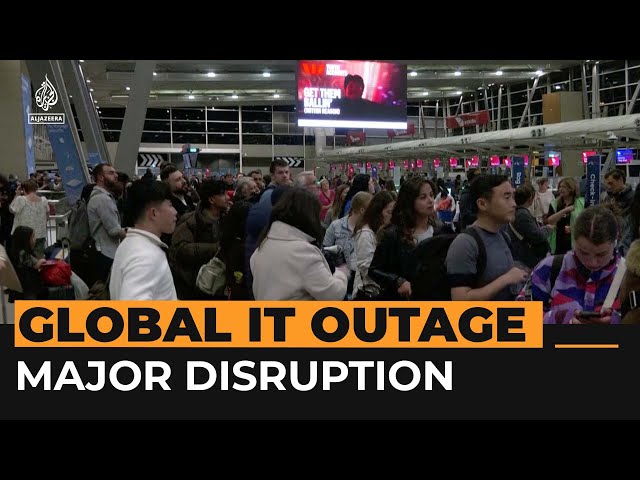 ⁣Global IT outage triggers chaos for businesses and institutions | AJ #shorts