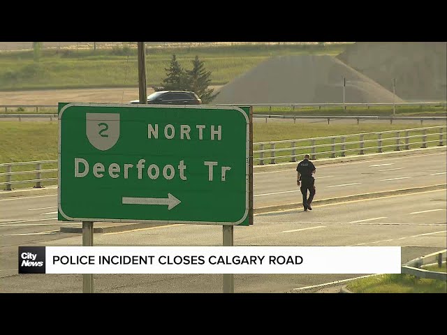 ⁣Police incident closes Calgary road