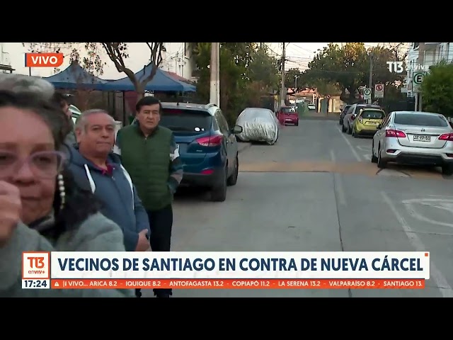 Vecinos de Santiago se manifiestan en contra de nueva cárcel