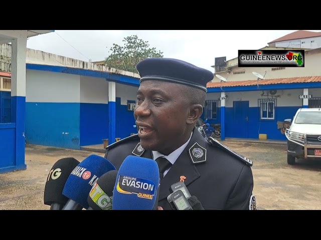 ⁣Guinée : une bande d'escrocs camenourais  au nom des Douanes démantelée par la police 