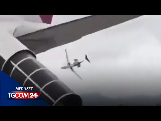 Nepal, aereo si schianta in fase di decollo