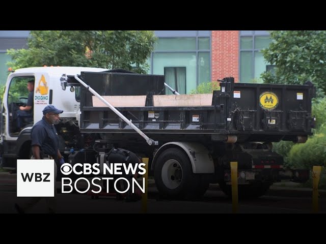 Boston police officer hit by truck, seriously injured
