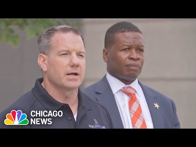 ⁣Secret Service & Chicago police canvas neighborhoods ahead of DNC