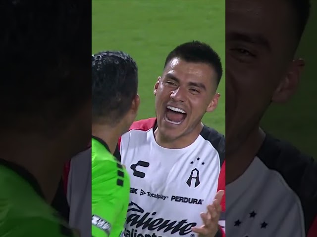  Aldo Rocha se estrelló con el silbante #shorts