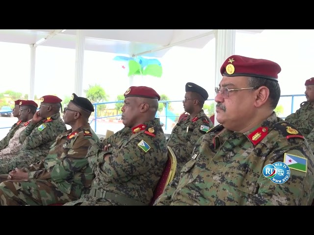 ⁣Début de la cérémonie par la lecture de Saint-Coran suivie du discours Lieutnant-Colonel Med Djama.