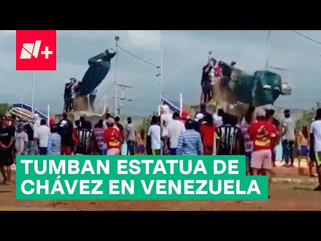 ⁣Derriban estatua de Hugo Chávez luego del triunfo de Nicolás Maduro - N+