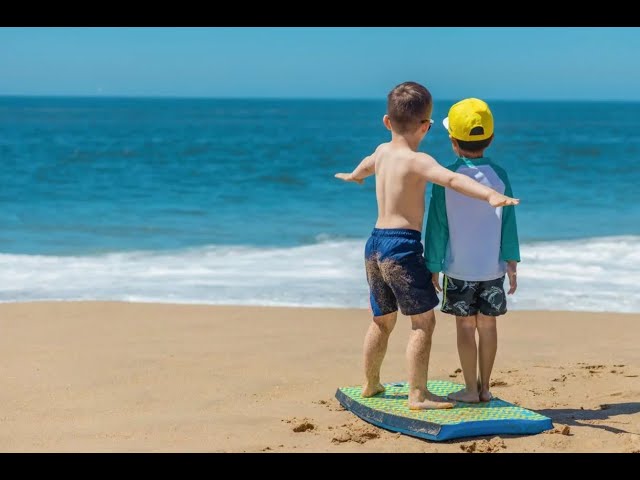 Niños aprenden surf y sueñan con ser los próximos representantes del Perú