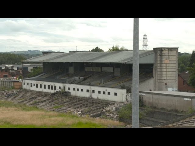 Irlande du Nord : un stade destiné à l'Euro 2028 de football attend des fonds pour sa rénovatio