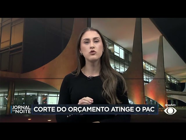 Cortes do governo no orçamento atingem PAC e Saúde