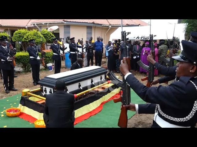 ⁣HON. SIMON ALEPER THE LATE ACCORDED GUN SALUTE DURING BURIAL