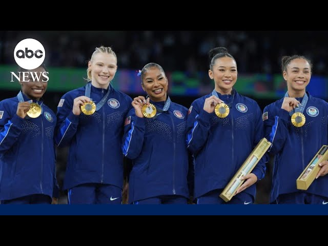 ⁣Simone Biles cements place in history, leading the US women's gymnastics team to gold