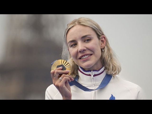 ⁣Paris Olympics: Triathlon finally underway in Seine as France and GB scoop individual gold medals