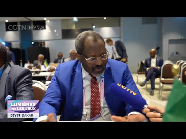 ⁣Le président du Comité National Olympique et Sportif Congolais donne une interview à CGTN Français