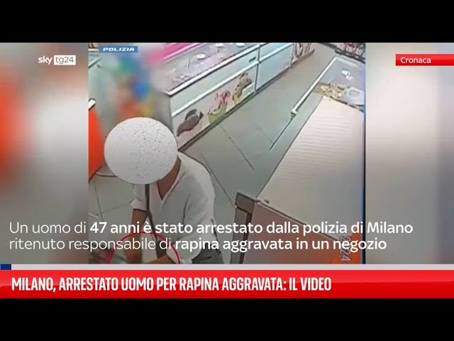 ⁣Milano, fermato un uomo per rapina aggravata al supermercato