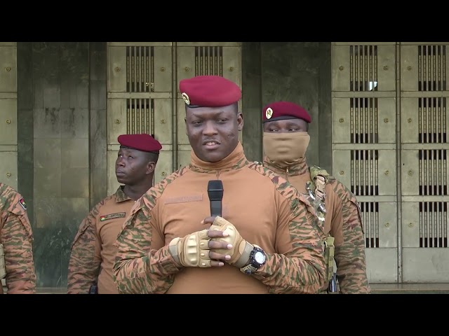 ⁣Message du Président du Faso, le Capitaine Ibrahim TRAORE à l'occasion de la montée des couleur