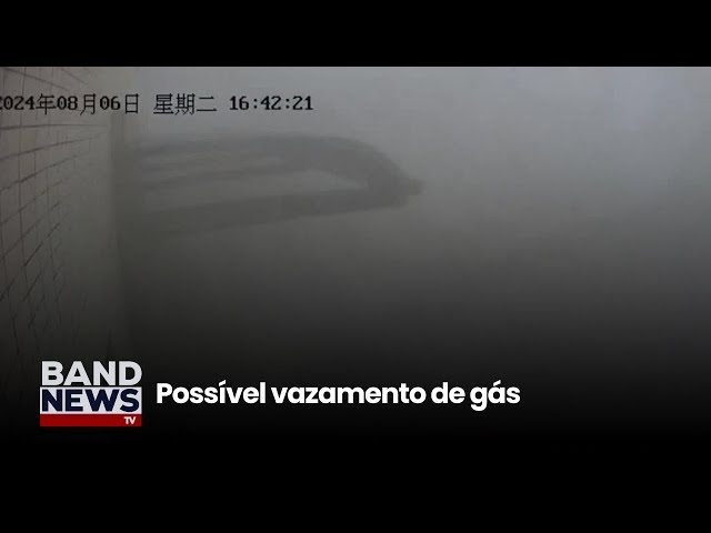 ⁣Explosão derruba prédio e mata três pessoas na China | BandNews TV