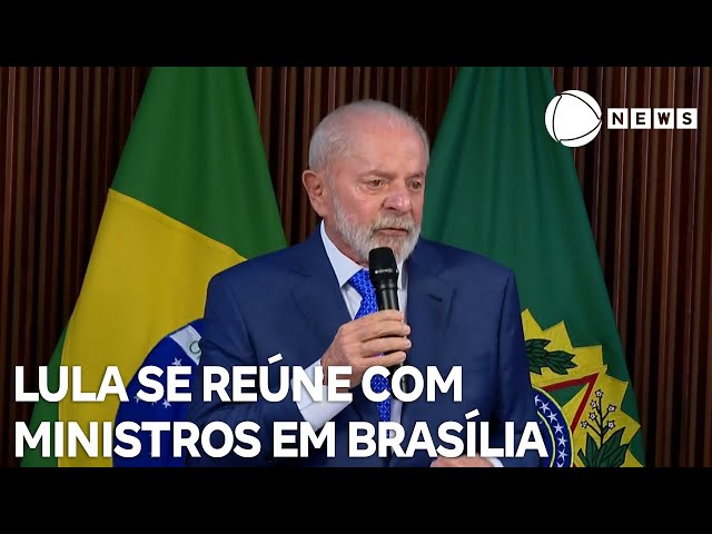 Lula se reúne com ministros em Brasília e debate sobre Venezuela e outros temas