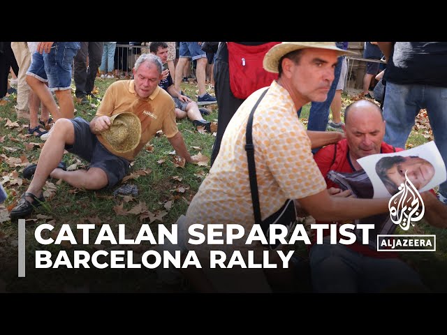 ⁣Catalan separatist returns to Barcelona