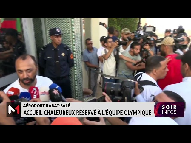 ⁣JO 2024 : Accueil chaleureux réservé à l´équipe olympique de Football à l´aéroport de Rabat-Salé