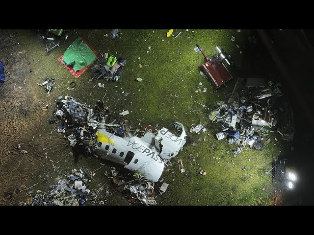 ⁣Accidente aéreo en Brasil: Las familias se acercan a reconocer los cuerpos