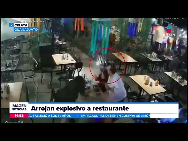 ⁣VIDEO: Arrojan explosivo a restaurante | Noticias con Crystal Mendivil