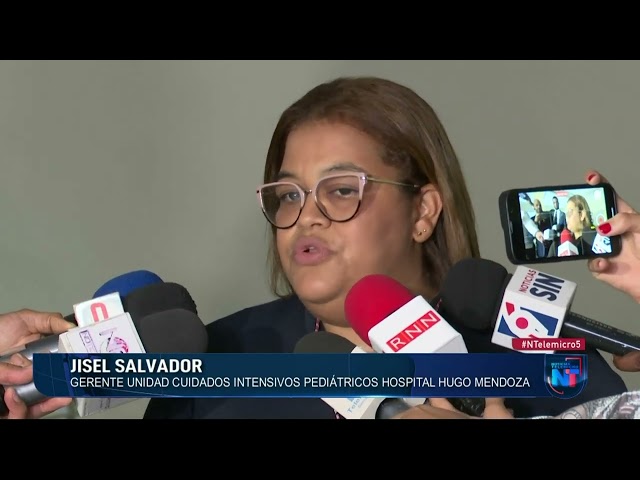 ⁣Mujer e hija fallecen tras caída de cuarto piso de apartamento en Santo Domingo Norte