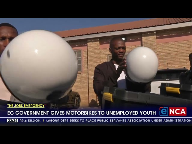 ⁣EC govt gives motorbikes to unemployed youth