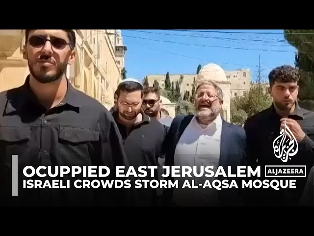 Israeli crowds storm Al-Aqsa Mosque, West Bank villages on Jewish holiday