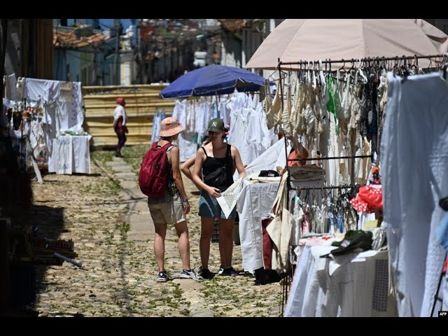 Info Martí | Cuba sigue apostando al turismo de sol y playa