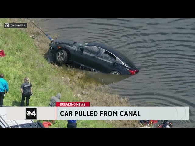 ⁣Body discovered in car pulled from Broward canal