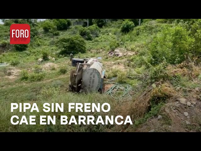 ⁣Pipa se queda sin frenos y cae a barranco de Salina Cruz, Oaxaca - Las Noticias