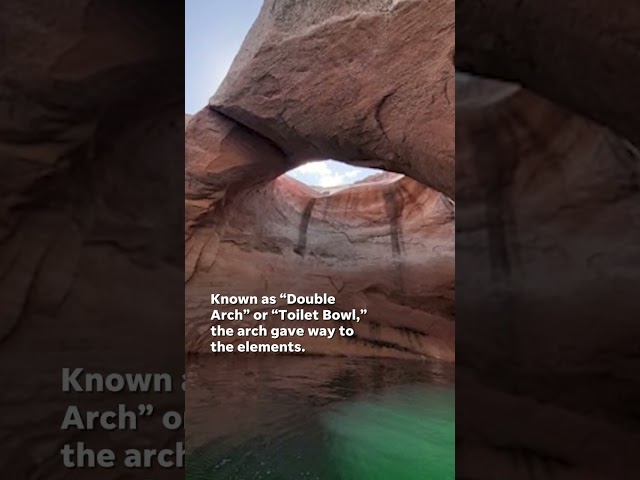 ⁣Massive geological feature known as 'Toilet Bowl' collapses #Shorts