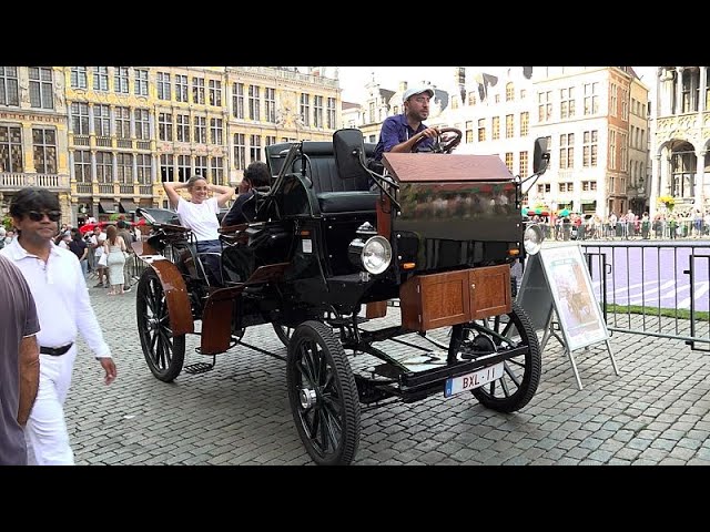 Bruxelles transitionne des calèches à cheval aux électriques