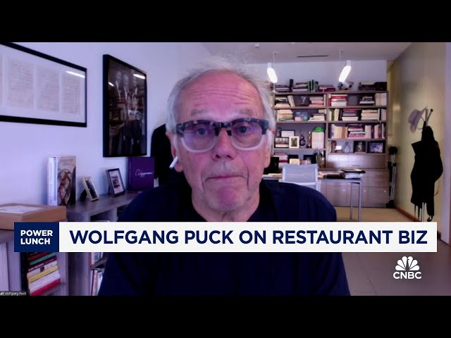 ⁣Wolfgang Puck on inflation in restaurants: Labor costs have gone up, we have to be competitive