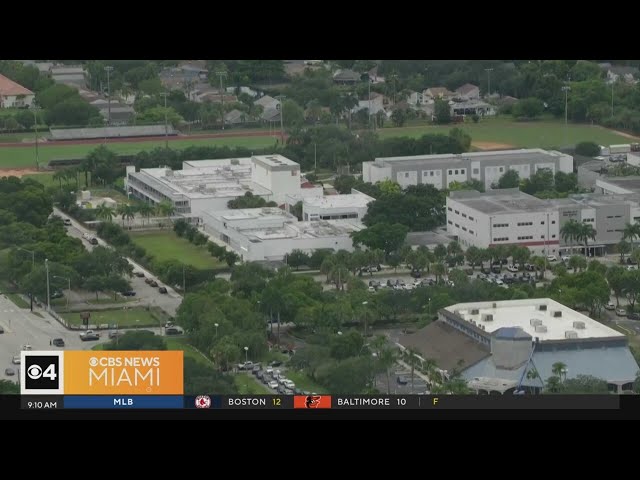 ⁣2 Broward County students arrested for making school threats on Snapchat