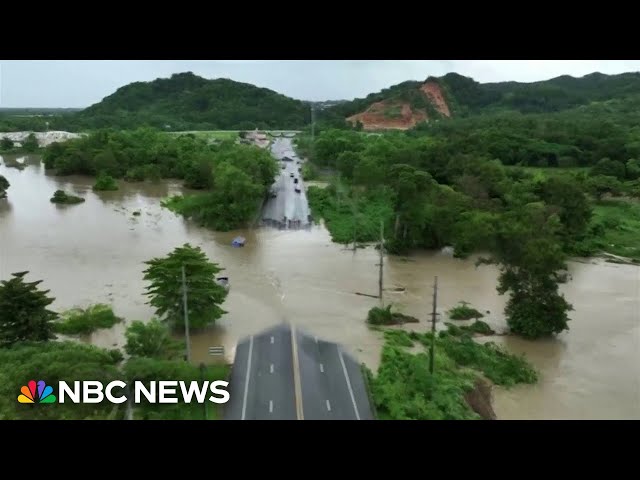 Ernesto makes landfall in Bermuda as a Category 1 hurricane