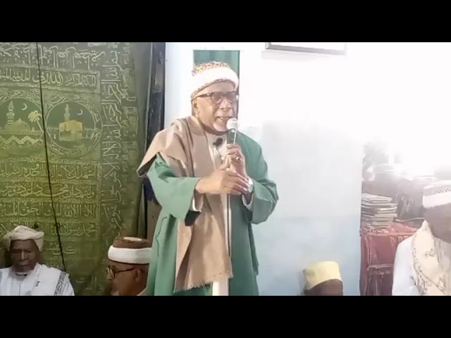 BAHANI Itsandra: 48ème commémoration de ALHABIB OMAR BEN AHMED BEN ABIBACRI BEN SOUMEIT -EP1